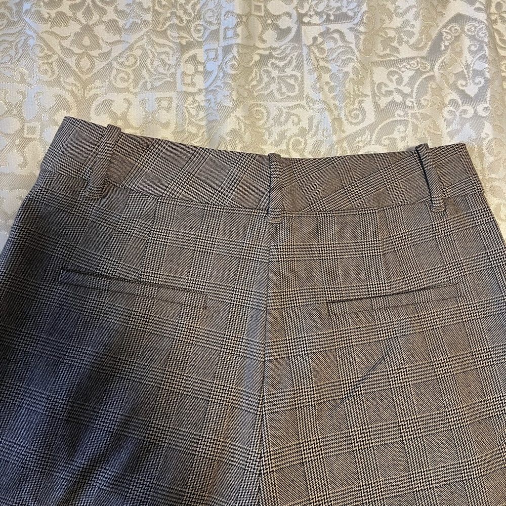 Aritzia Brown Effortless Pant - Picture 14 of 15